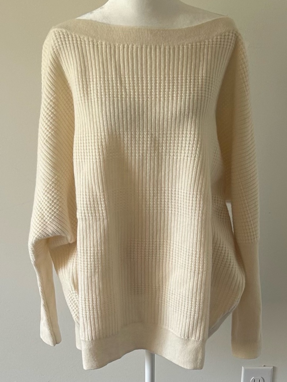 New Studio Park 100% Cashmere Boat Neck Sweater Ivory Cream size X-Large - Picture 6 of 11